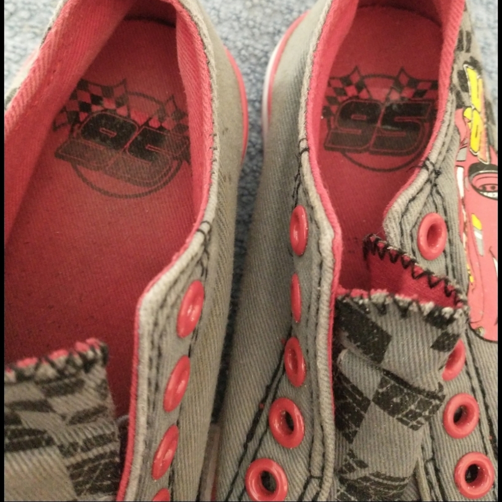 Disney Lightening McQueen Red and Gray Sneakers Slip-On Style, Toddler 8 - Picture 4 of 6